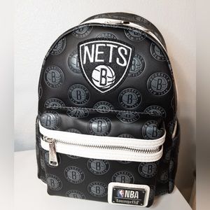 🔥BN LOUNGEFKY N Y NETS BACKPACK
